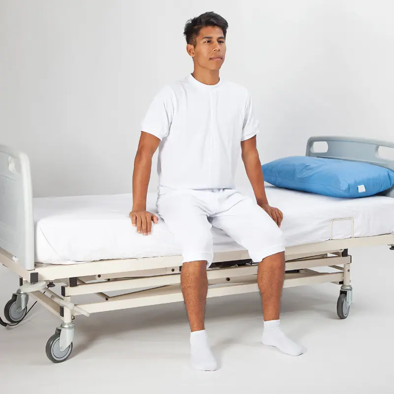 MEDICARE SYSTEM Patientenpyjama Bodysystem unisex weiss kurz
