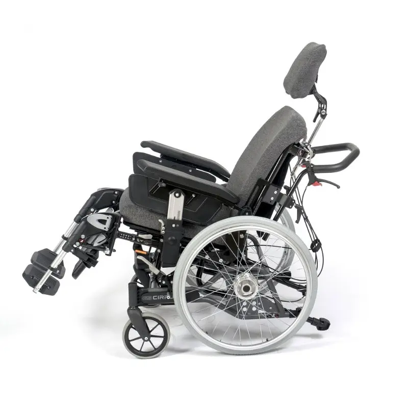 BREEZY Cirrus G5 Pflegerollstuhl mit Trommelbremse