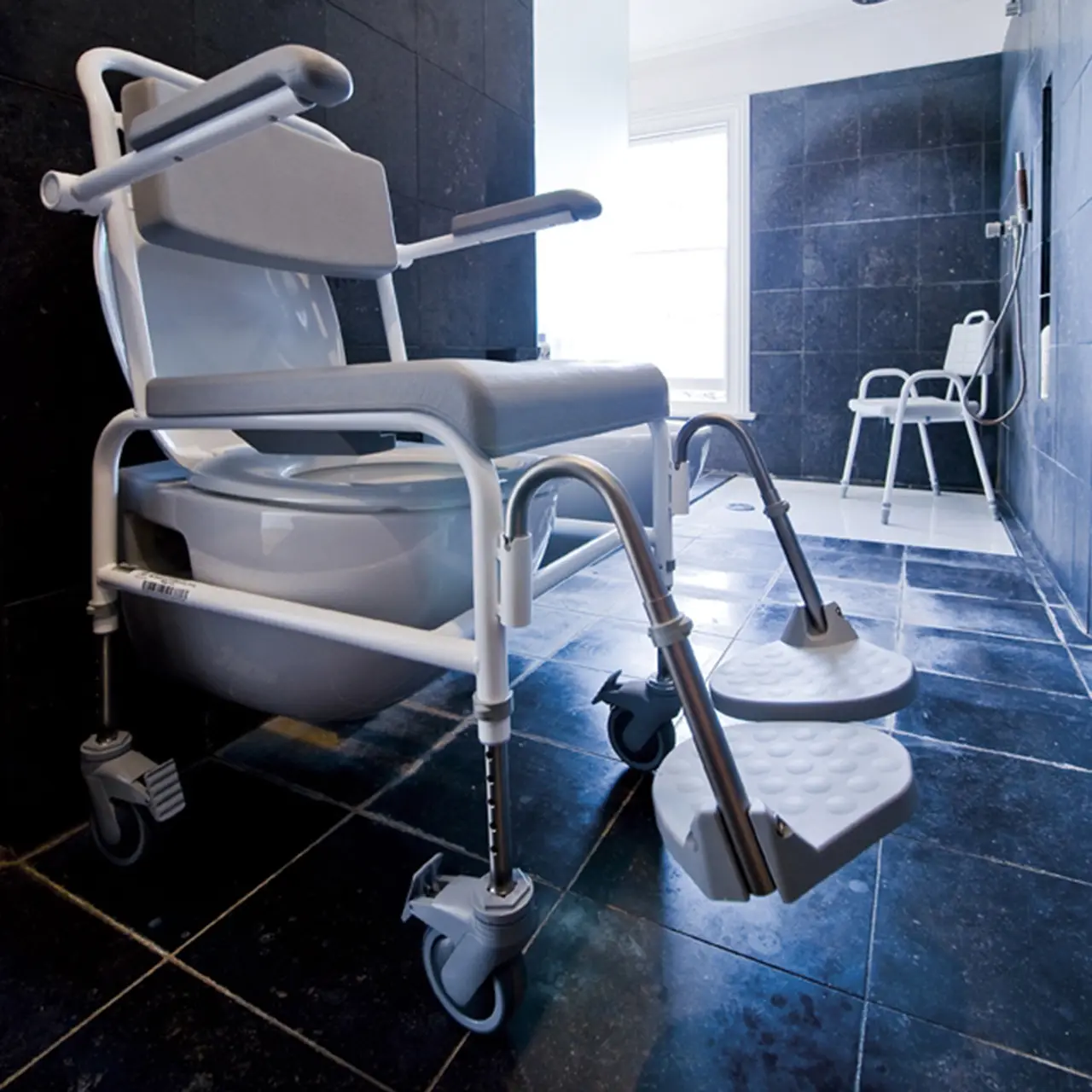 HMN Dusch-Toilettenstuhl M2-Basic