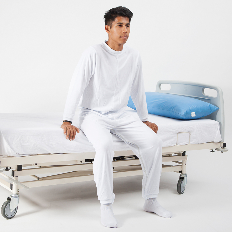 Patientenpyjama Bodysystem, unisex, weiss, lang