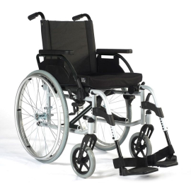 Rollstuhl Breezy UniX², mit Begleitperson-Bremsen, SB 41 cm